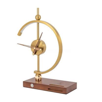 LAMPKA NOCNA Z FUNKCJĄ BEZPRZEWODOWEGO ŁADOWANIA I CYFROWYM ZEGAREM