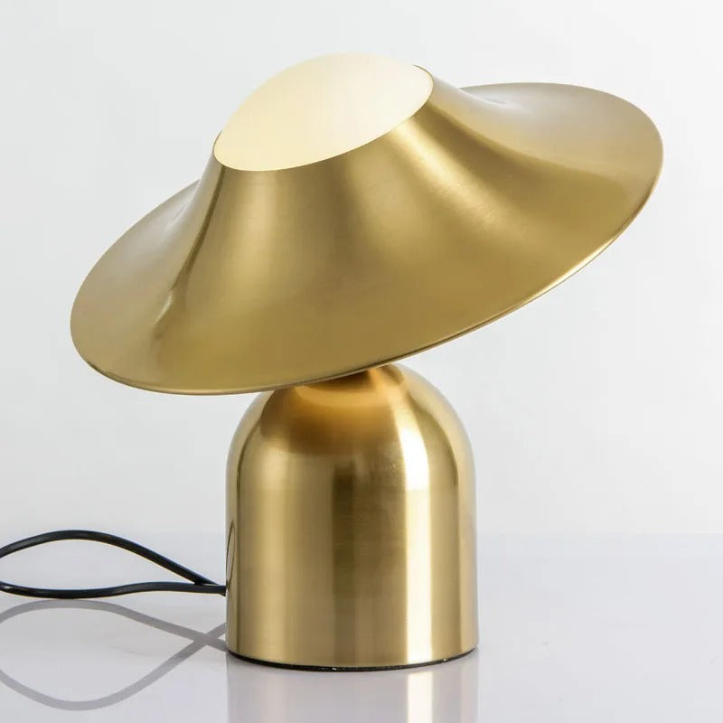 DESIGNERSKA LAMPA PODŁOGOWA „LAVA”