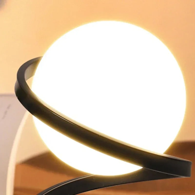 NORDYCKA LAMPA STOŁOWA LED „SPIRAL ART”