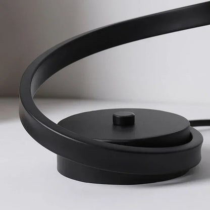 NORDYCKA LAMPA STOŁOWA LED „SPIRAL ART”