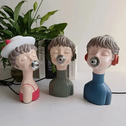 DUŃSKA LAMPA STOŁOWA „DZIEWCZYNKA Z BĄBELKAMI”